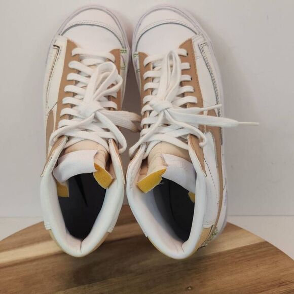 Nike Blazer '77 High-Top Sneaker Custom Painted - Women's Size 7 - Picture 9 of 13